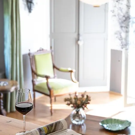 Alojamento de Acomodação e Pequeno-almoço La Bastide De 4*