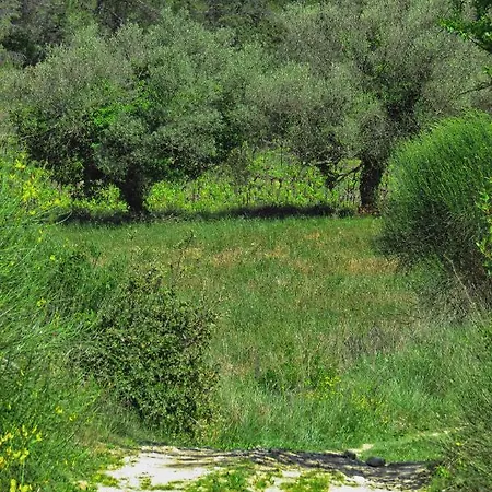 La Bastide De Canaules-et-Argentieres