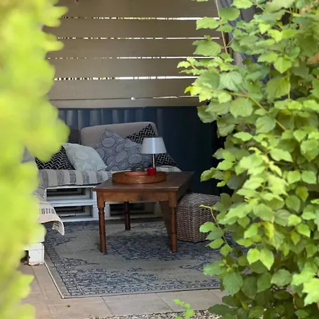 La Bastide De Bed & Breakfast 4*