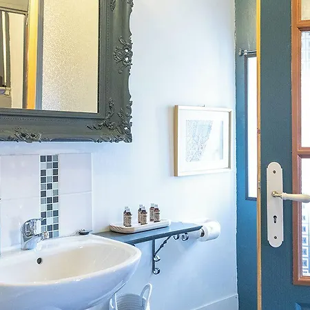 La Bastide De Bed & Breakfast