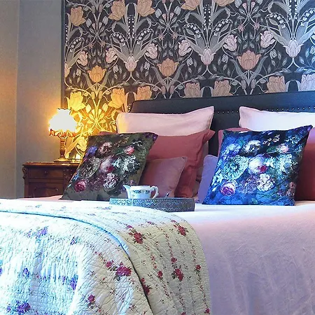 Bed & Breakfast La Bastide De Canaules-et-Argentieres